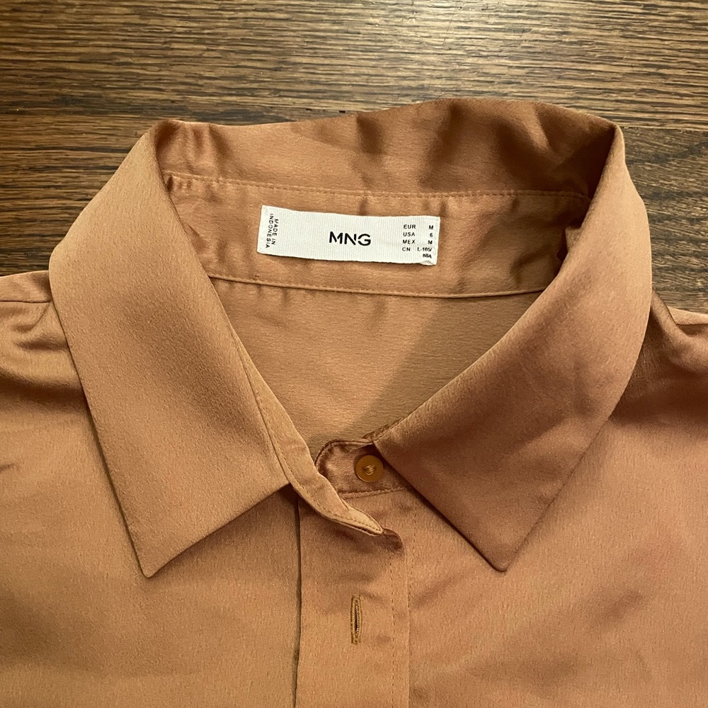 Mango never worn blouse!